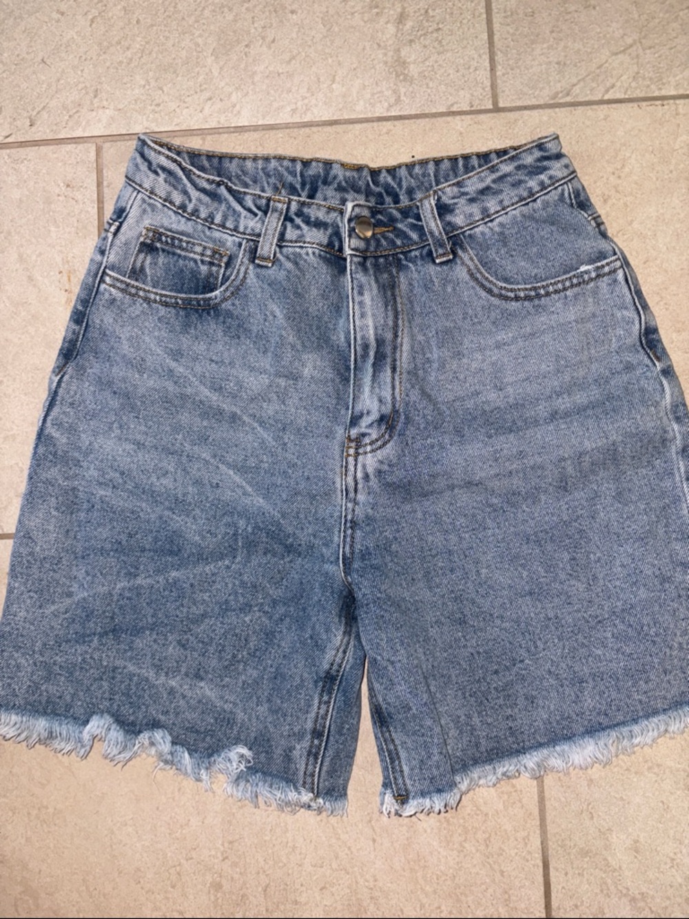 BONGO/FORVER‎ 21 Colab Jorts